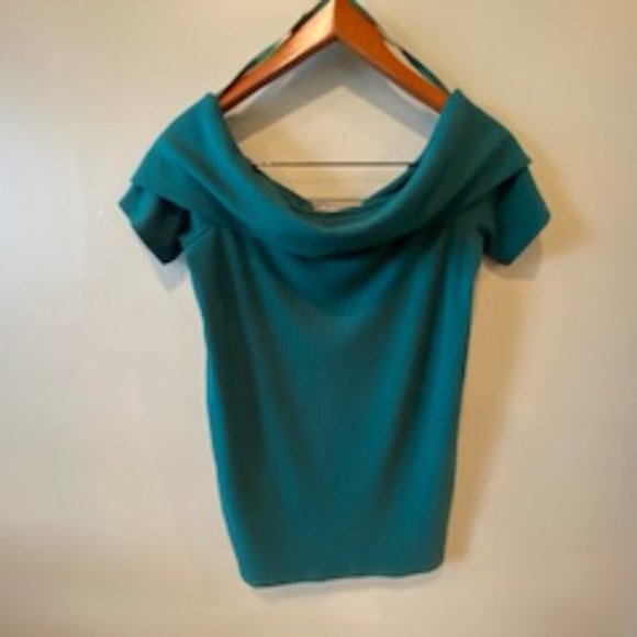 A PEA IN THE POD SZ. M MATERNITY TOP - Picture 2 of 7